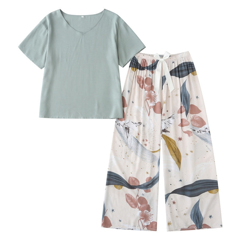 The Art Of Relaxation: Viscose Pajamas For A Luxe Lounging Experience