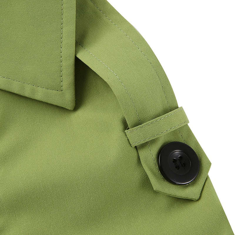 Trench Coat: A Timeless Investment In Your Wardrobe