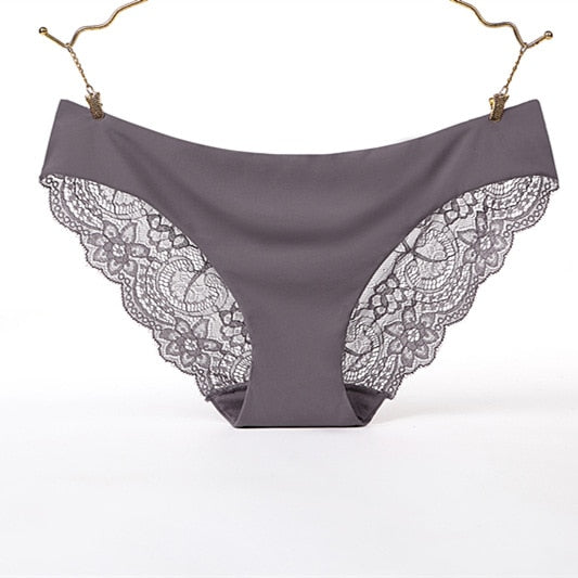 Seamless Lace Panties: Stunning, Breathable & Comfortable