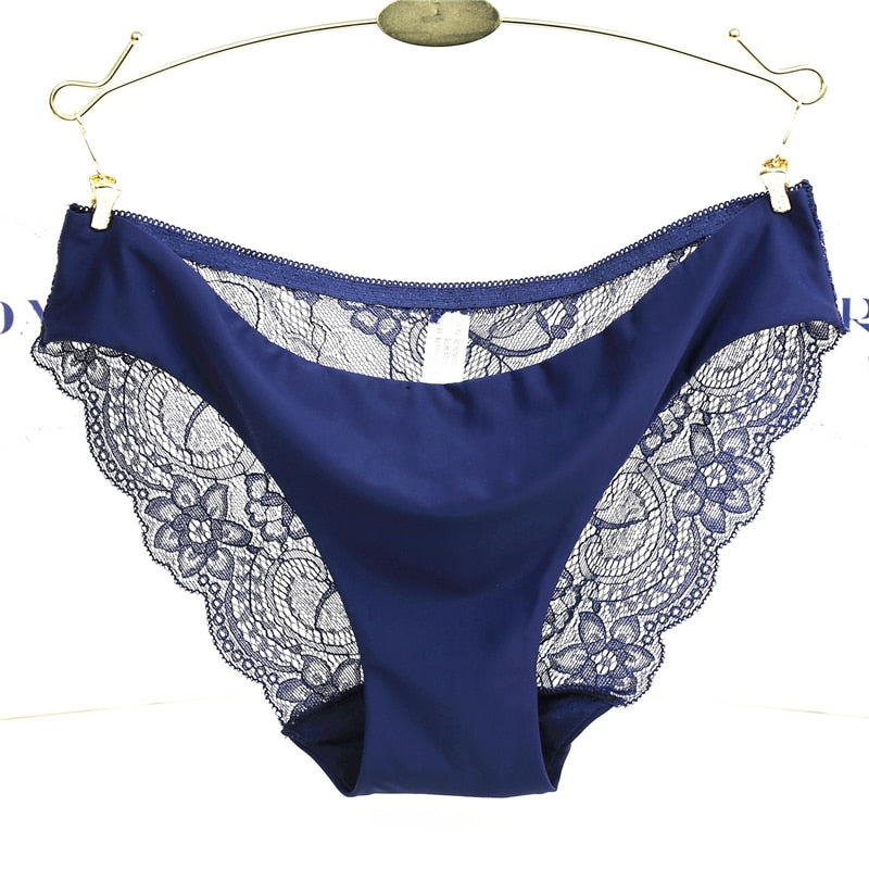 Seamless Lace Panties: Stunning, Breathable & Comfortable
