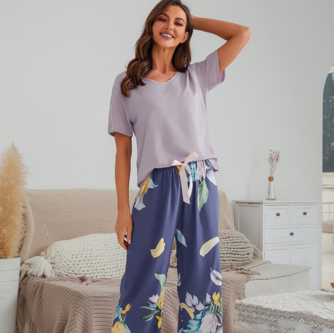 The Art Of Relaxation: Viscose Pajamas For A Luxe Lounging Experience