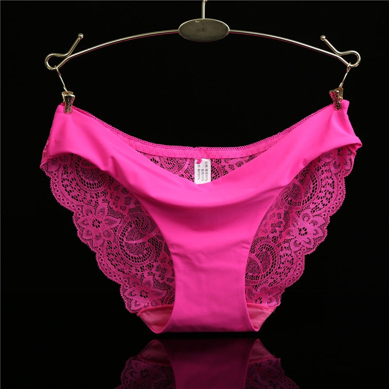 Seamless Lace Panties: Stunning, Breathable & Comfortable