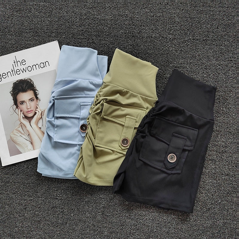 High-Waisted Push-Up Shorts With Pockets