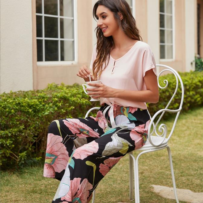 The Art Of Relaxation: Viscose Pajamas For A Luxe Lounging Experience