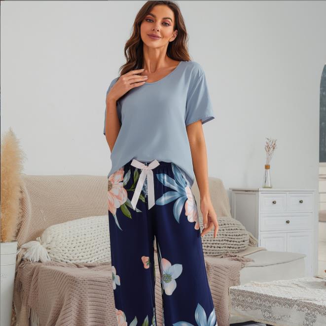 The Art Of Relaxation: Viscose Pajamas For A Luxe Lounging Experience