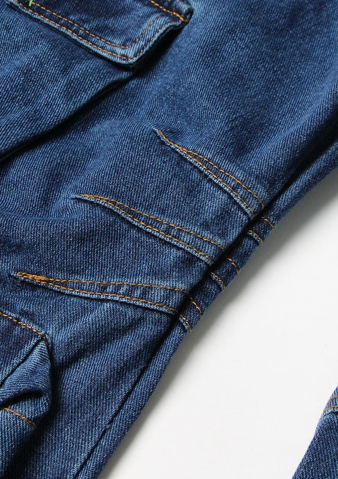 Pocket Symphony: Cargo Jeans In Patchwork Harmony