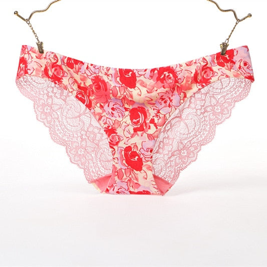 Seamless Lace Panties: Stunning, Breathable & Comfortable