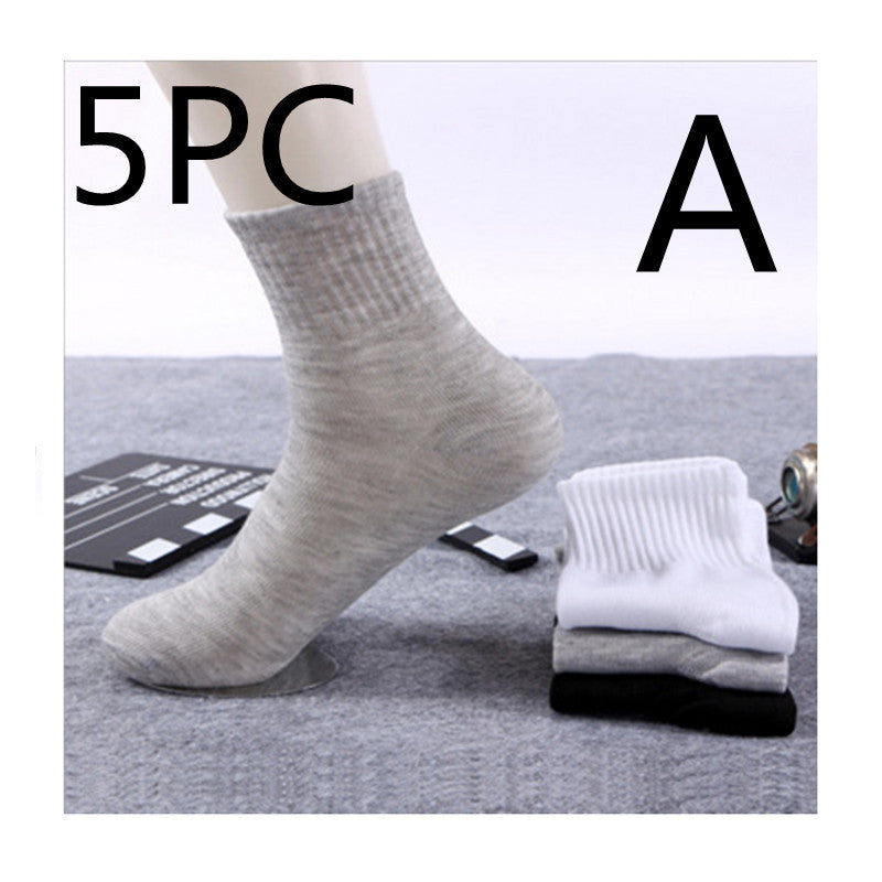 The Comfort Crusade: 5-Pack Of Breathable Socks To Conquer Every Step