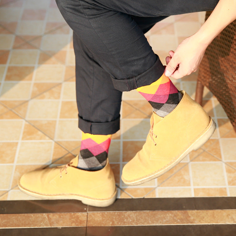 Colorful Comfort: Diamond Pattern, Cotton Socks