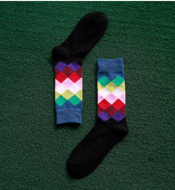 Colorful Comfort: Diamond Pattern, Cotton Socks