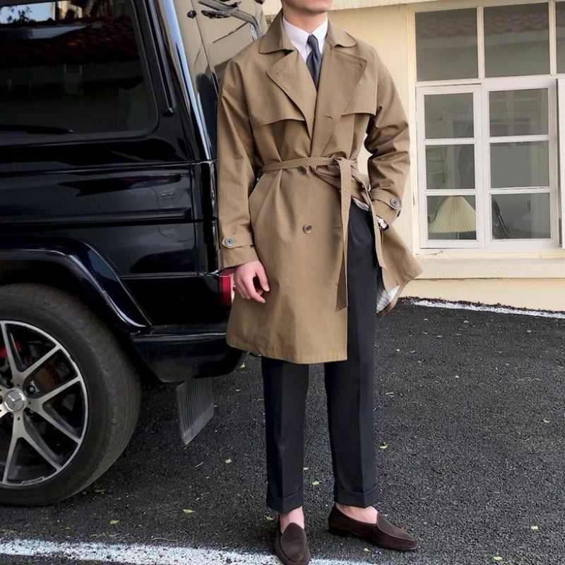 The Commuting Mid-Length Trench Coat: Effortless Elegance