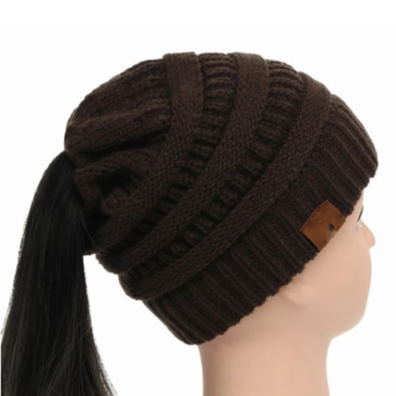 Cozy Cable Knit: The Chunky Beanie For Effortless Style