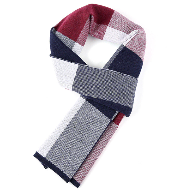 Stay Warm & Chic: Plaid Men's Scarves