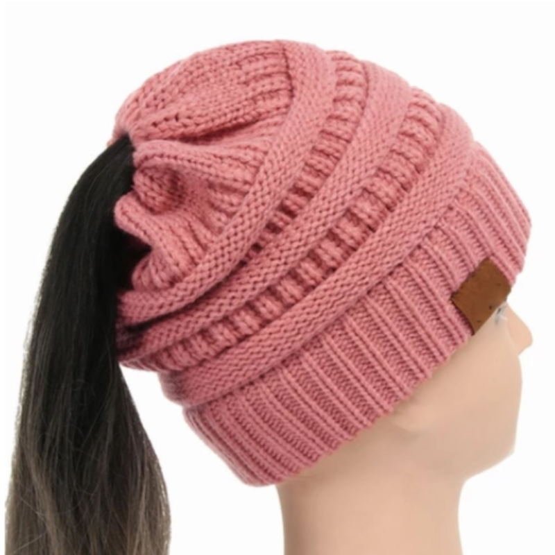 Cozy Cable Knit: The Chunky Beanie For Effortless Style