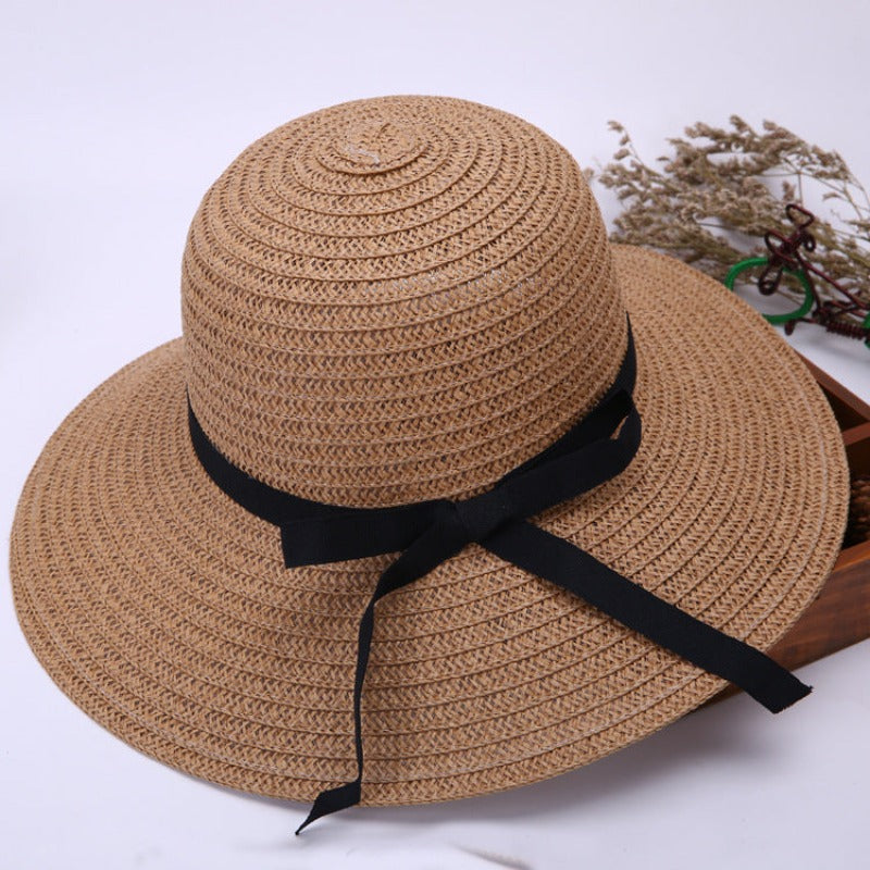 Packable Paradise: Foldable Beach Hat