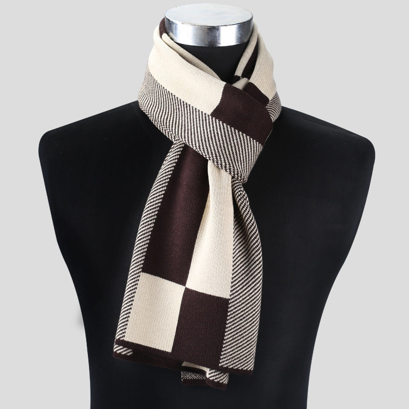 Stay Warm & Chic: Plaid Men's Scarves