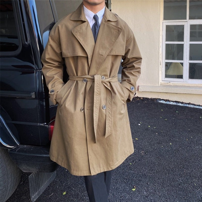 The Commuting Mid-Length Trench Coat: Effortless Elegance