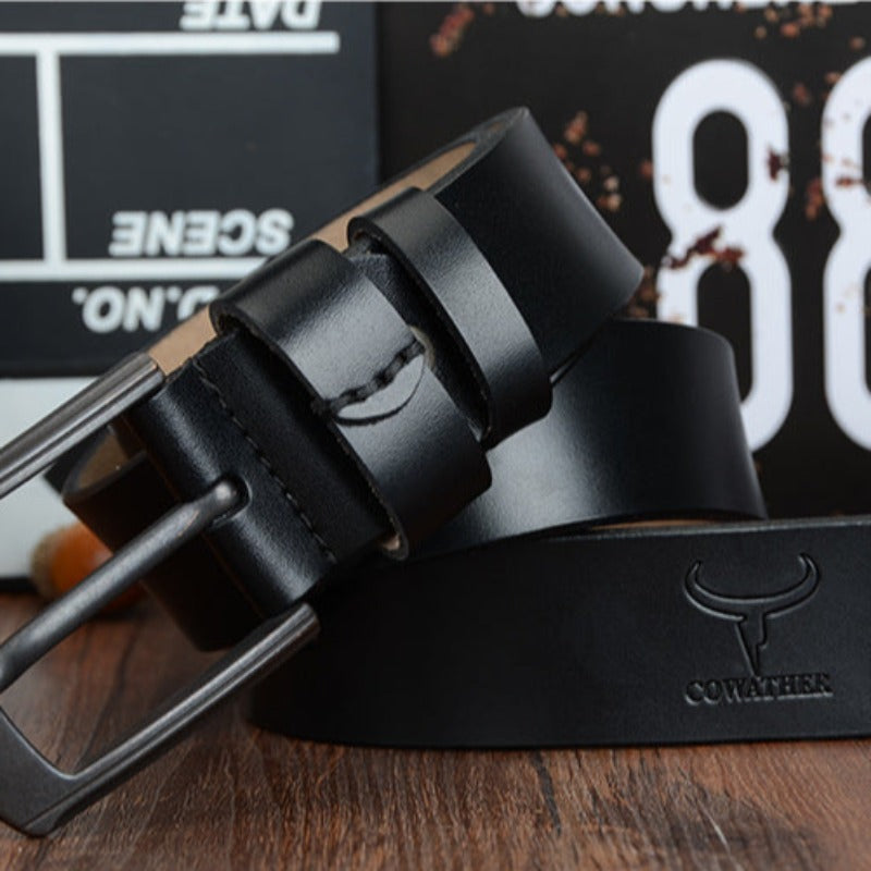 Sharpen Your Style: Dynamic Buckle Leather Belt