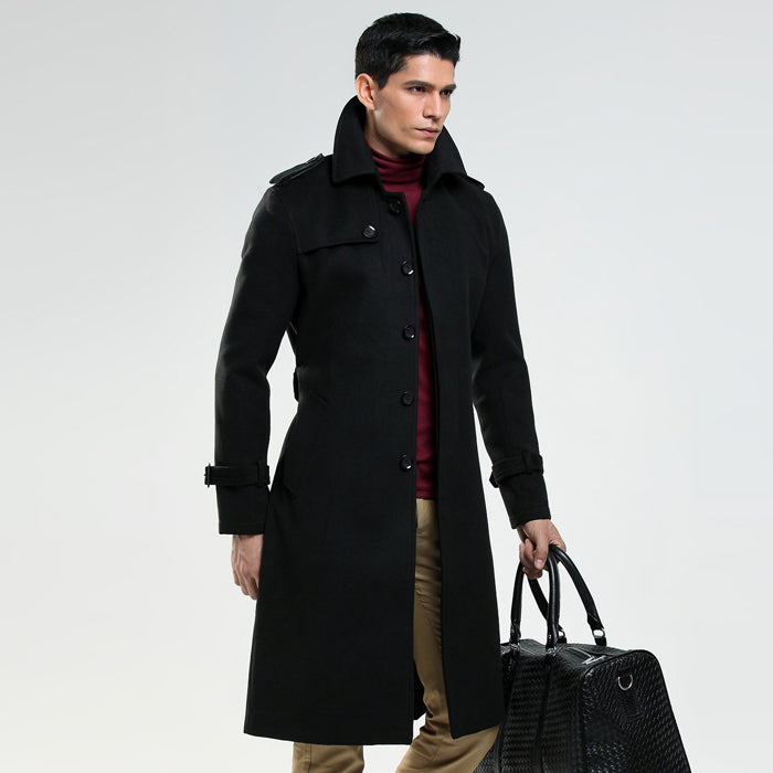 Modern Heritage: Tweed Coat For Every Occasion (Black/Navy)