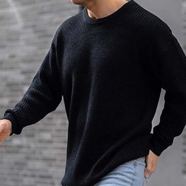 Timeless Comfort: Solid Color Round Neck Knit Sweater