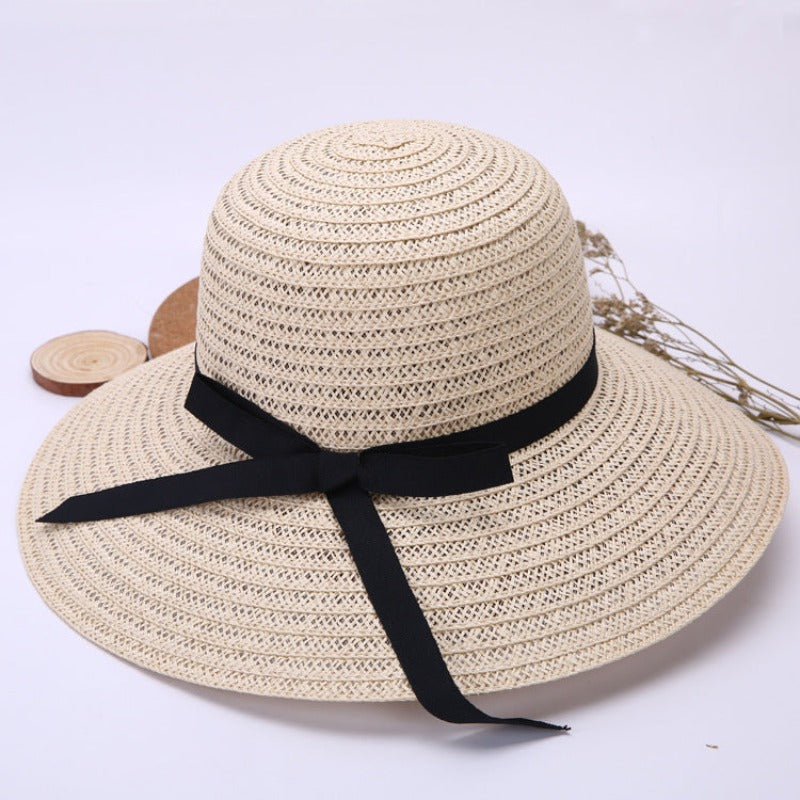 Packable Paradise: Foldable Beach Hat