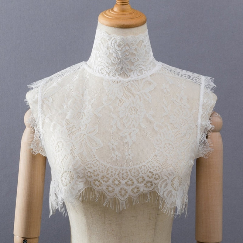 Elegant Lace Detachable Collar