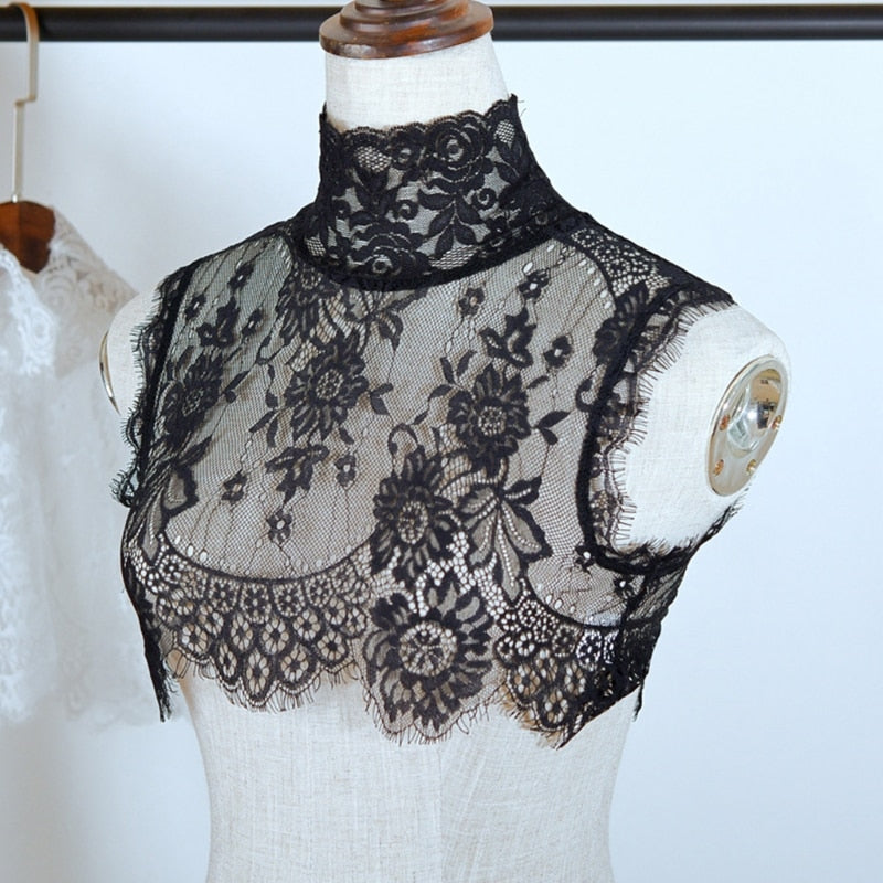 Elegant Lace Detachable Collar