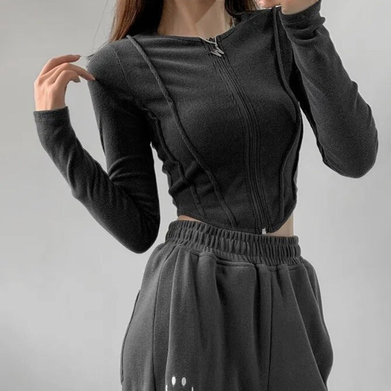 Crop Top Zip-Up Sweater: Effortlessly Stylish & Comfortable