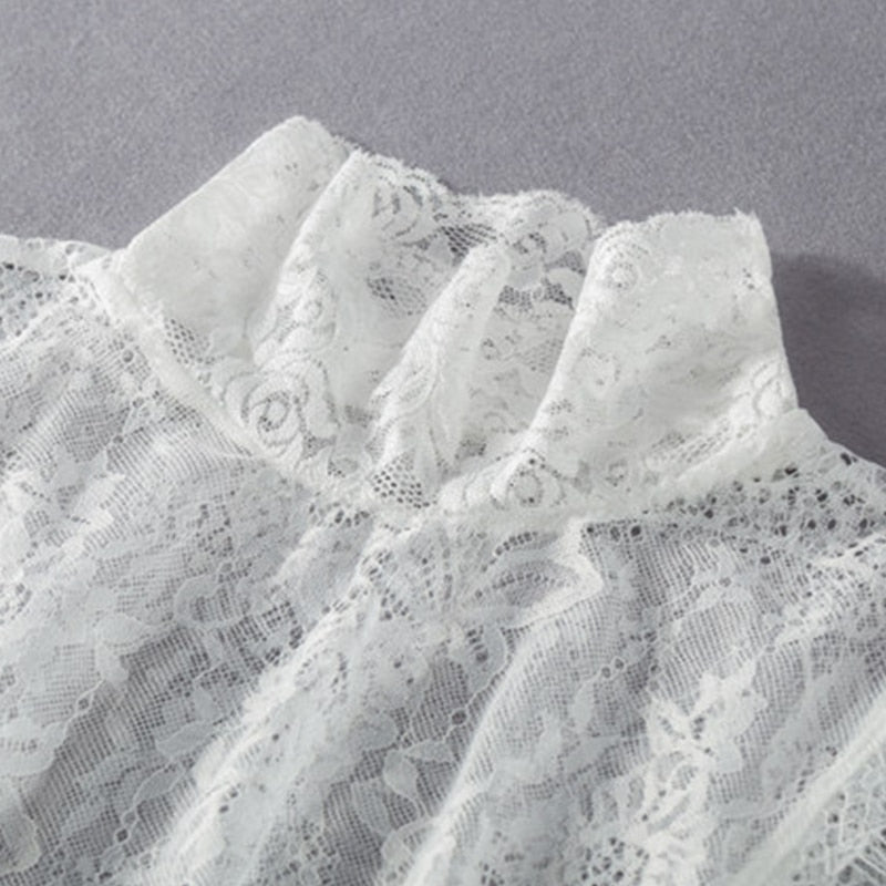 Elegant Lace Detachable Collar