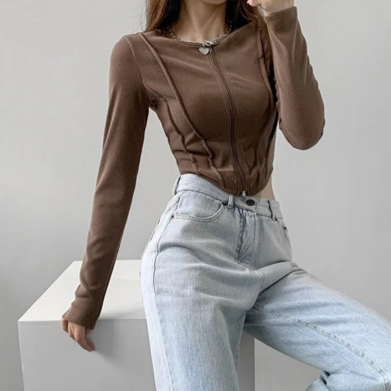 Crop Top Zip-Up Sweater: Effortlessly Stylish & Comfortable