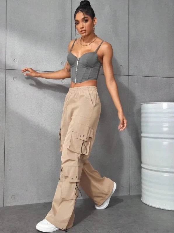 Back In Style: Y2K Revival Cargo Pants For Women