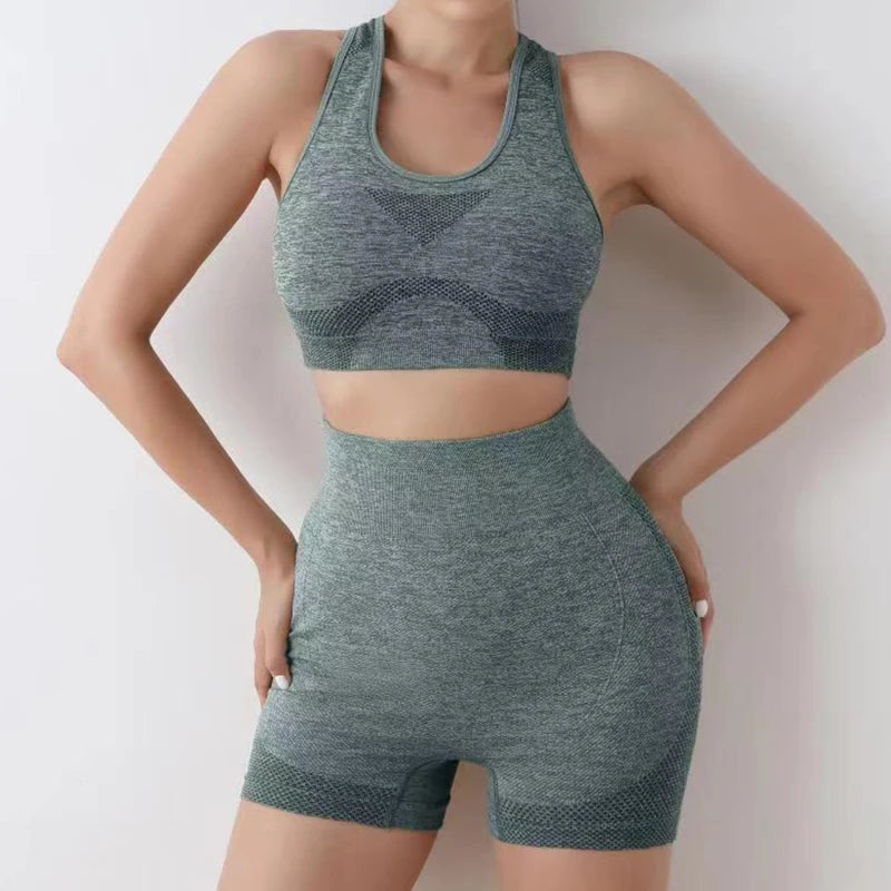 Unleash Your Inner Zen: Seamless Yoga Bra & Shorts Set