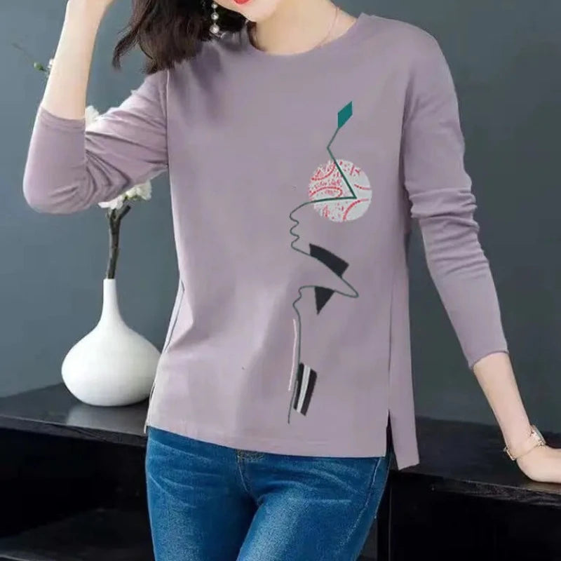 Super Chill Vibes: Women's Relaxed Long Sleeve Graphic T-Shirt