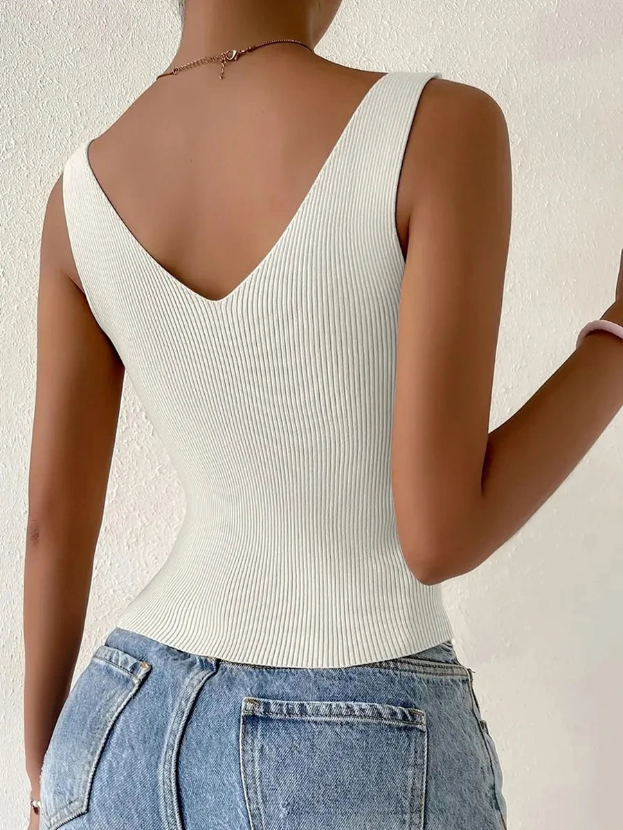 Ruched Perfection: This Crop Top Flatters Every Figure