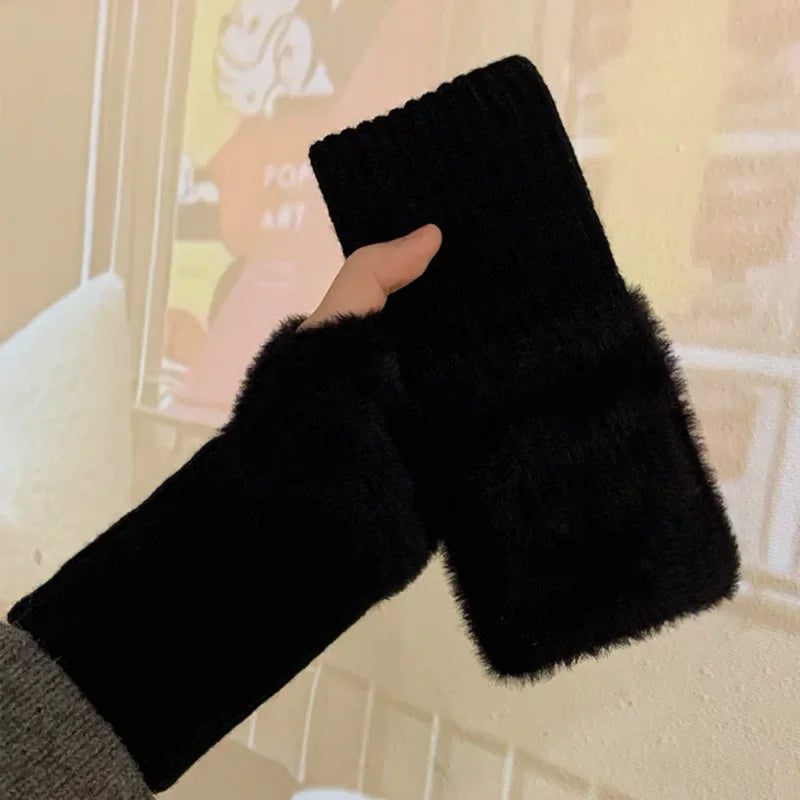 Winter Essentials: Soft & Stylish Fingerless Gloves For Women