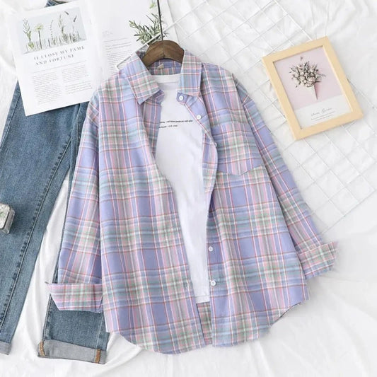 Year-Round Comfort: Women's Timeless Plaid Flannel Long Sleeve Shirt