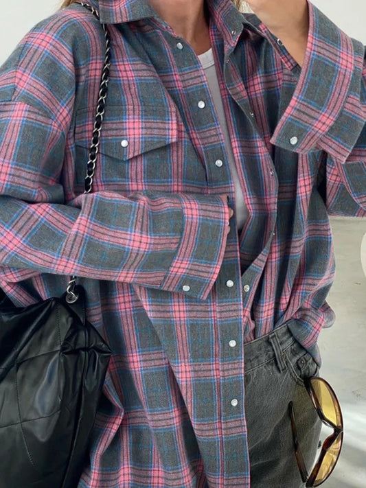 Super Comfy & Stylish: Big Fit Vintage Plaid Shirt