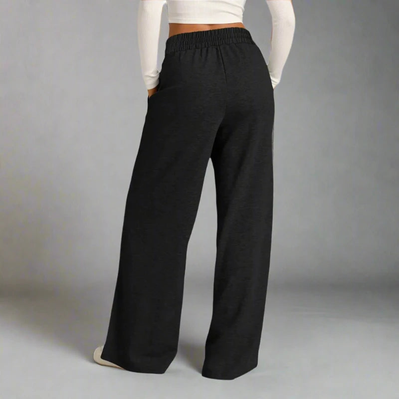 Relaxed Fit, Maximum Comfort: Women's Wide Leg Sweatpants