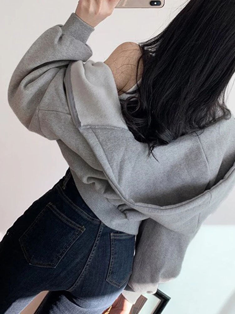 Mood On Fleek: This Cropped Hoodie Is Next Level