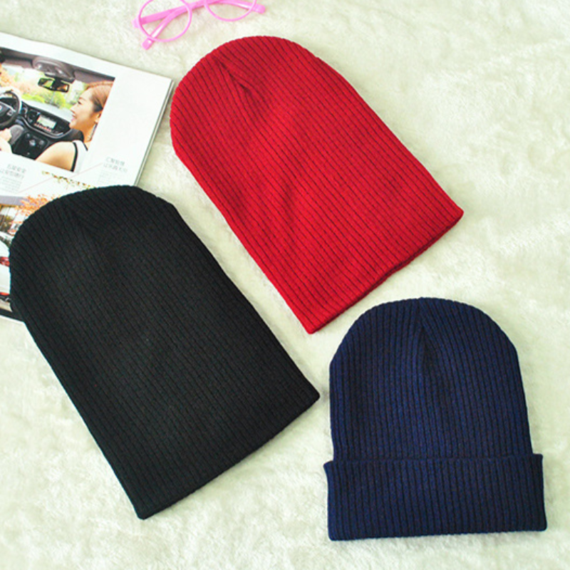 Frosty Feels? Beanie Deals! Cozy Up in Style