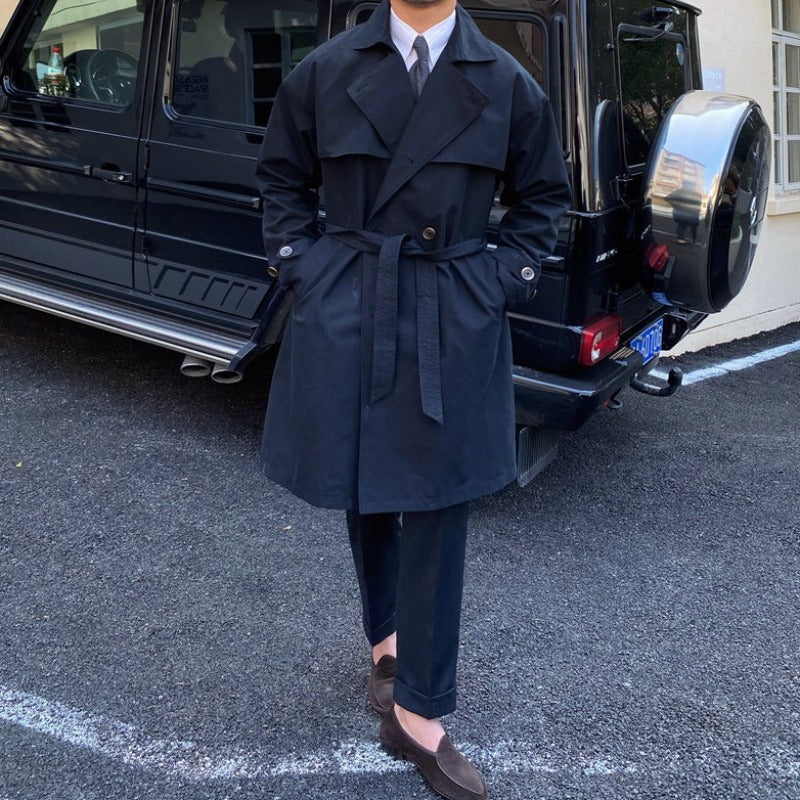 The Commuting Mid-Length Trench Coat: Effortless Elegance